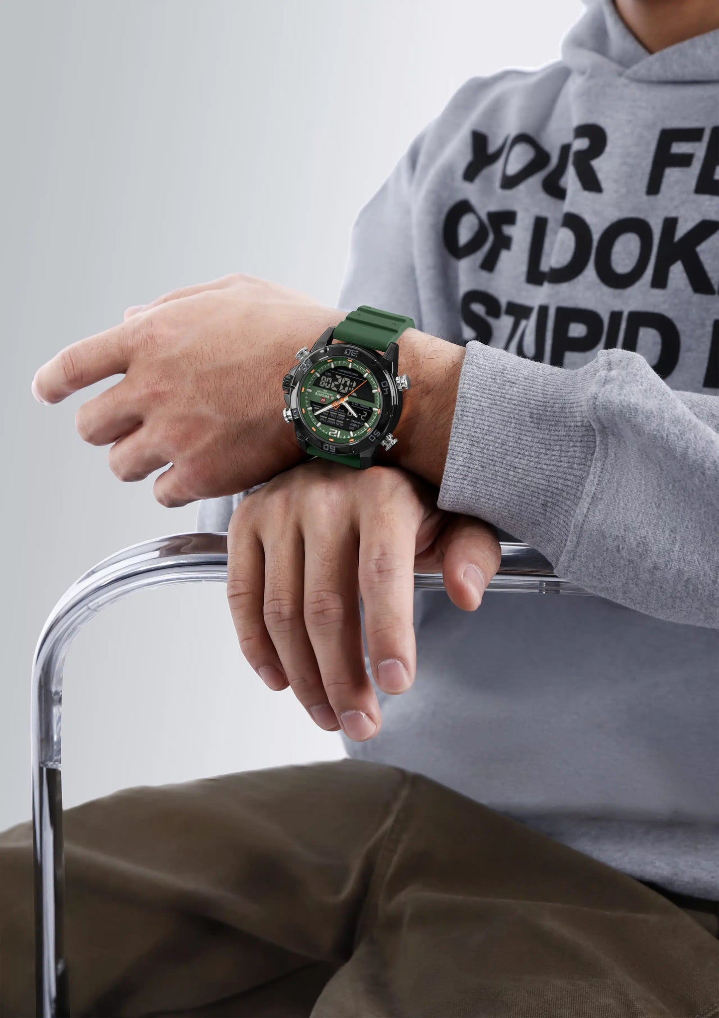 NAVIFORCE NF9253 Tactical Commander: Rugged Dual-Display Military Watch with LED Backlight and Alarm