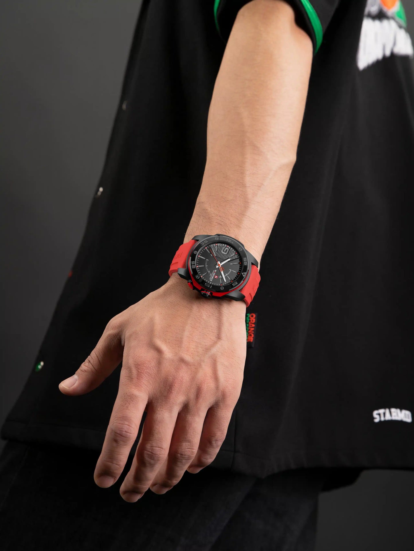 NAVIFORCE NF7112 Metropolis Edition Men's Watch – Luminous Hands, Water Resistant & Precision Quartz Movement