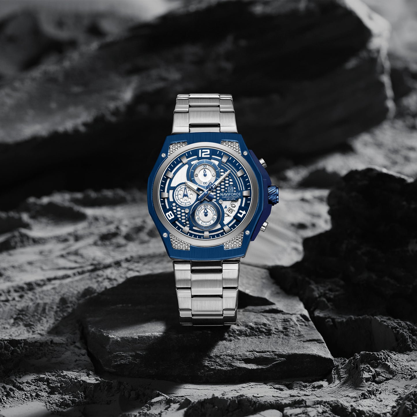 NAVIFORCE NF8051S"Honey-Nest" Series: Men's Industrial Sport Chronograph with Multi-Layered Dial