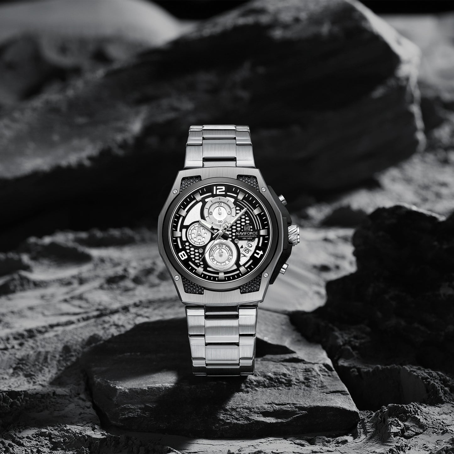 NAVIFORCE NF8051S"Honey-Nest" Series: Men's Industrial Sport Chronograph with Multi-Layered Dial