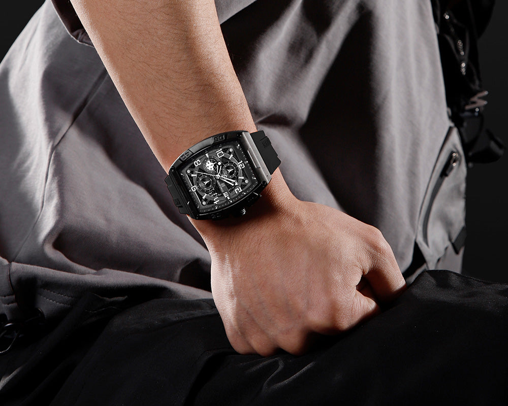 NAVIFORCE NF8052 Men's Cyber Sport Edition Chronograph Watch – 1/10th Second Precision, Waterproof, and Luminous Night-Glow Hands.