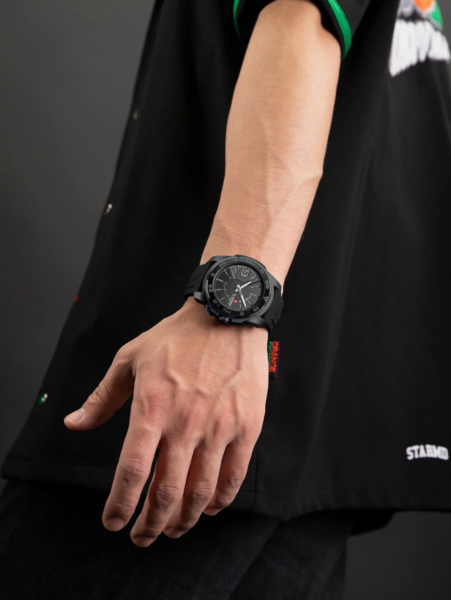 NAVIFORCE NF7112 Metropolis Edition Men's Watch – Luminous Hands, Water Resistant & Precision Quartz Movement