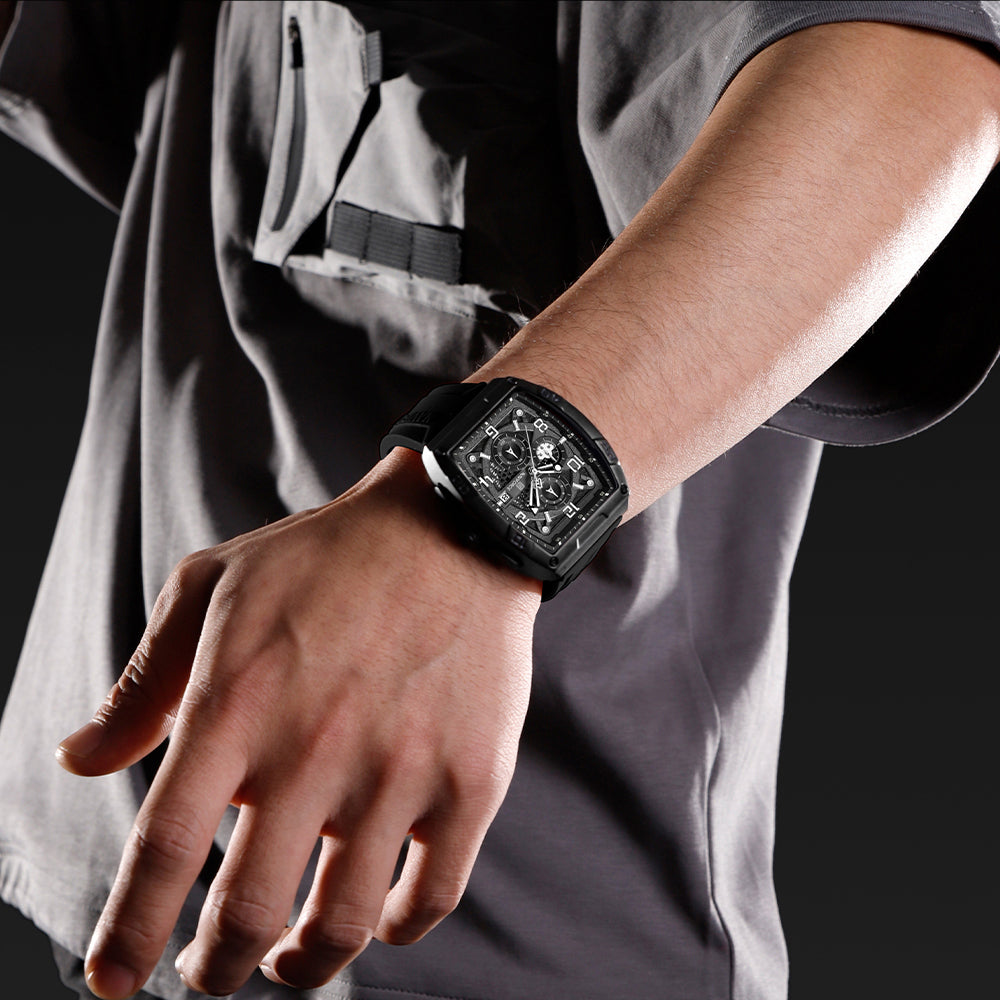 NAVIFORCE NF8052 Men's Cyber Sport Edition Chronograph Watch – 1/10th Second Precision, Waterproof, and Luminous Night-Glow Hands.