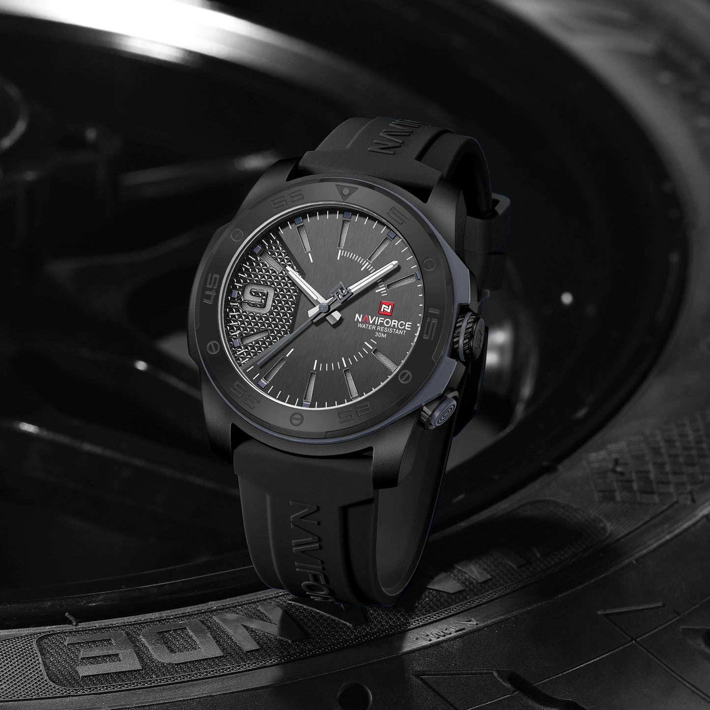 NAVIFORCE NF7112 Metropolis Edition Men's Watch – Luminous Hands, Water Resistant & Precision Quartz Movement