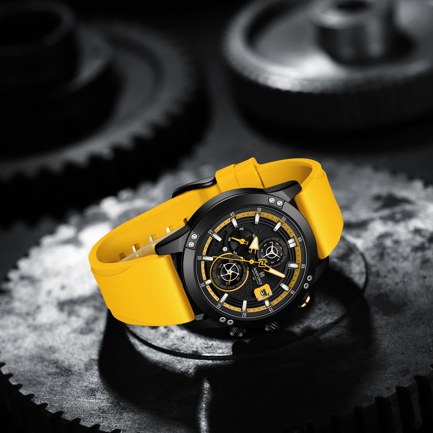 Naviforce NF8033 Men’s Tactical Sport Watch – Turbine-Style Multi-Dial Chronograph with Luminous Hands and Water Resistance.