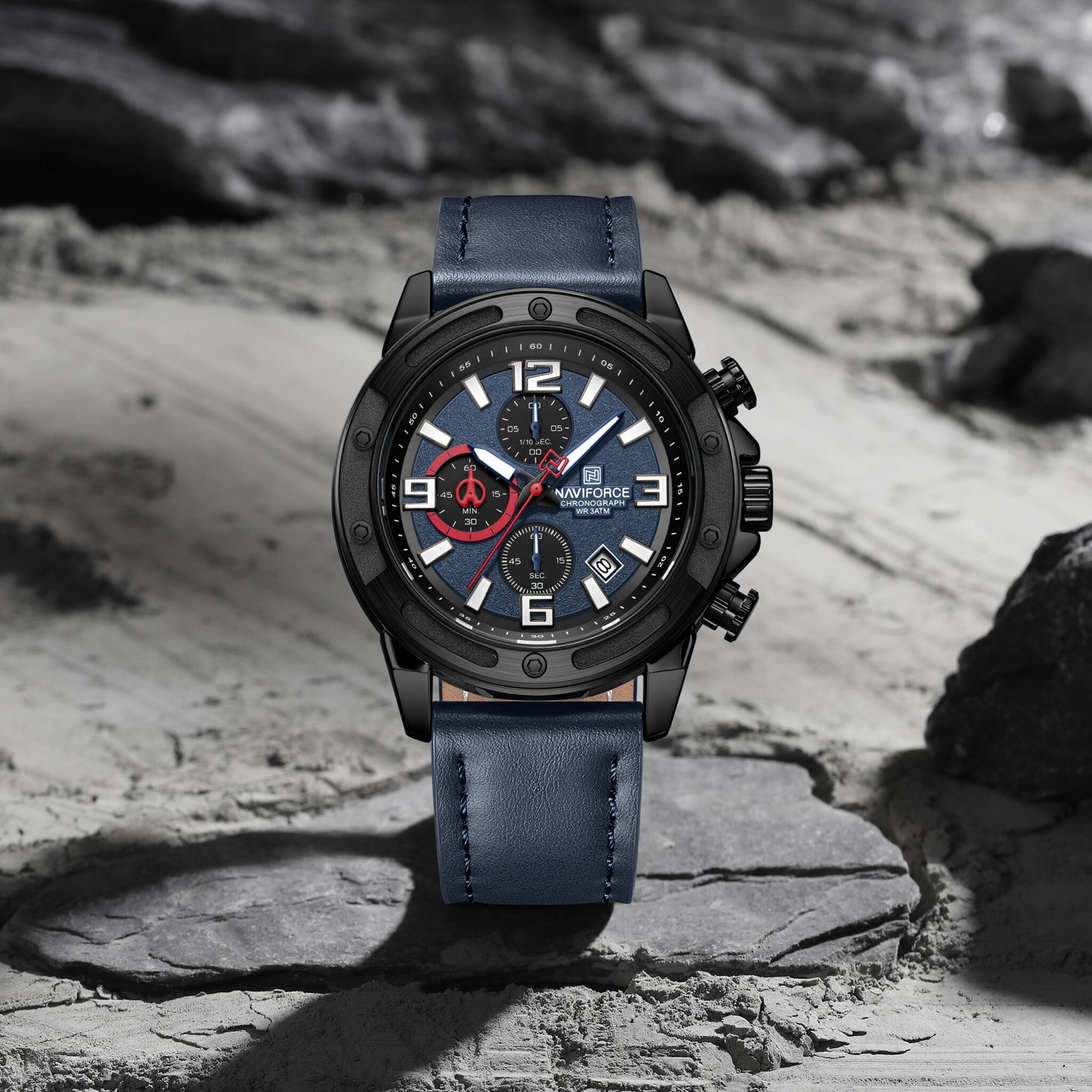 NAVIFORCE NF8074 Men’s Tactical Design Military Sport Watch – Professional Quartz Chronograph, Luminous Hands & Waterproof.