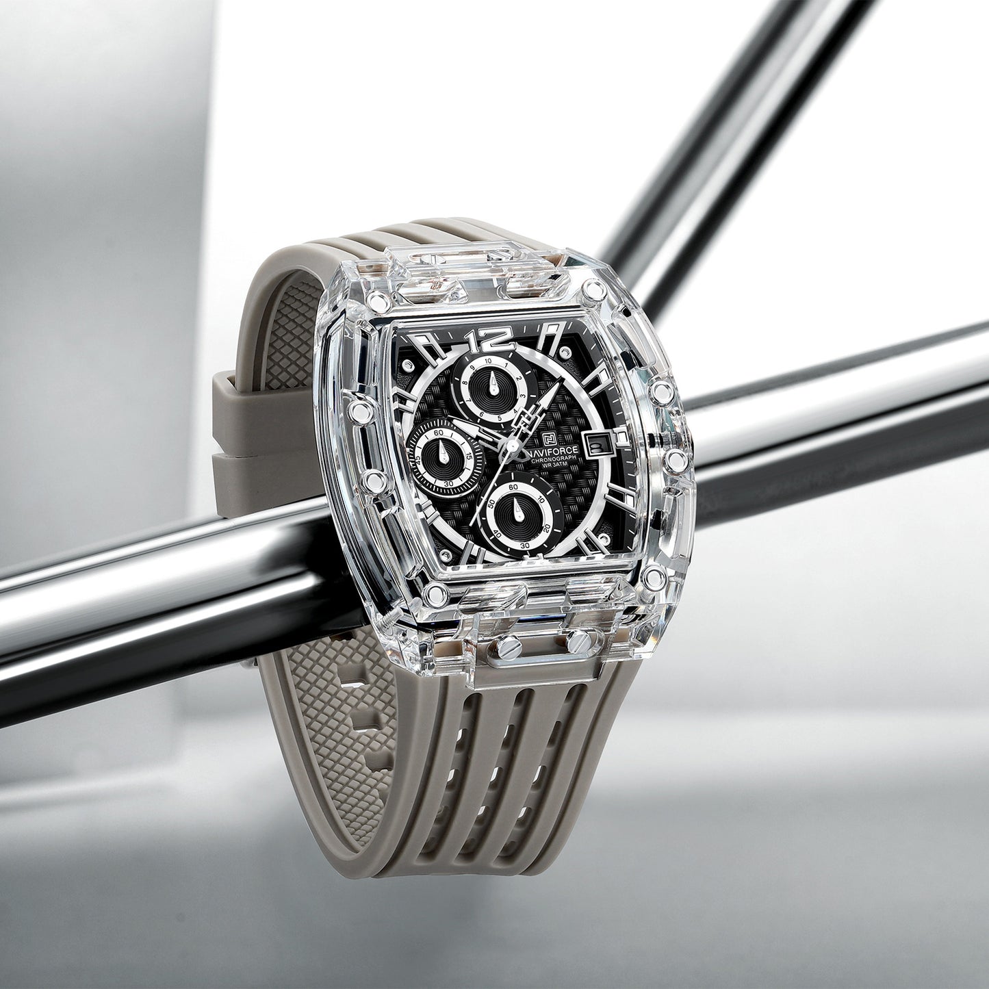 NAVIFORCE NF7105 Men’s Chronograph Watch – Waterproof, Granular Texture Dial, and High-Visibility Luminous Hands.