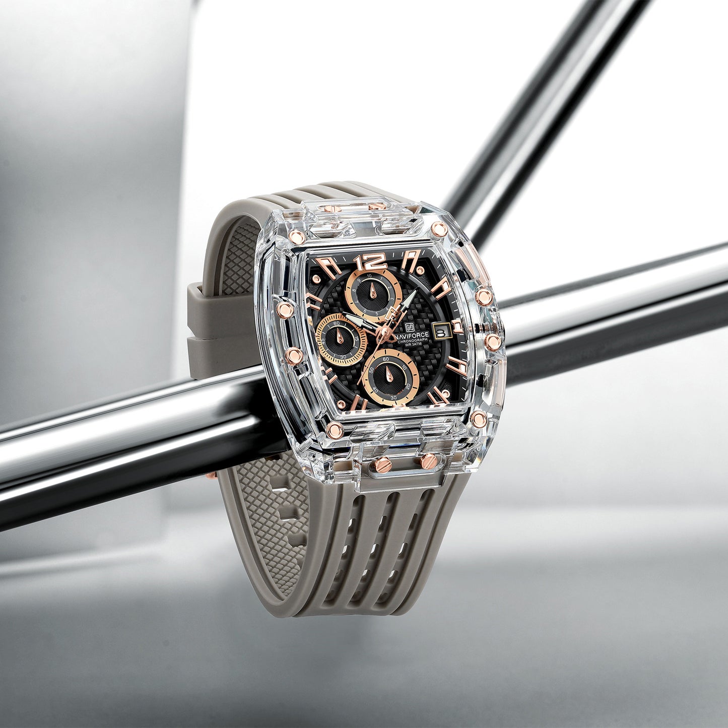 NAVIFORCE NF7105 Men’s Chronograph Watch – Waterproof, Granular Texture Dial, and High-Visibility Luminous Hands.